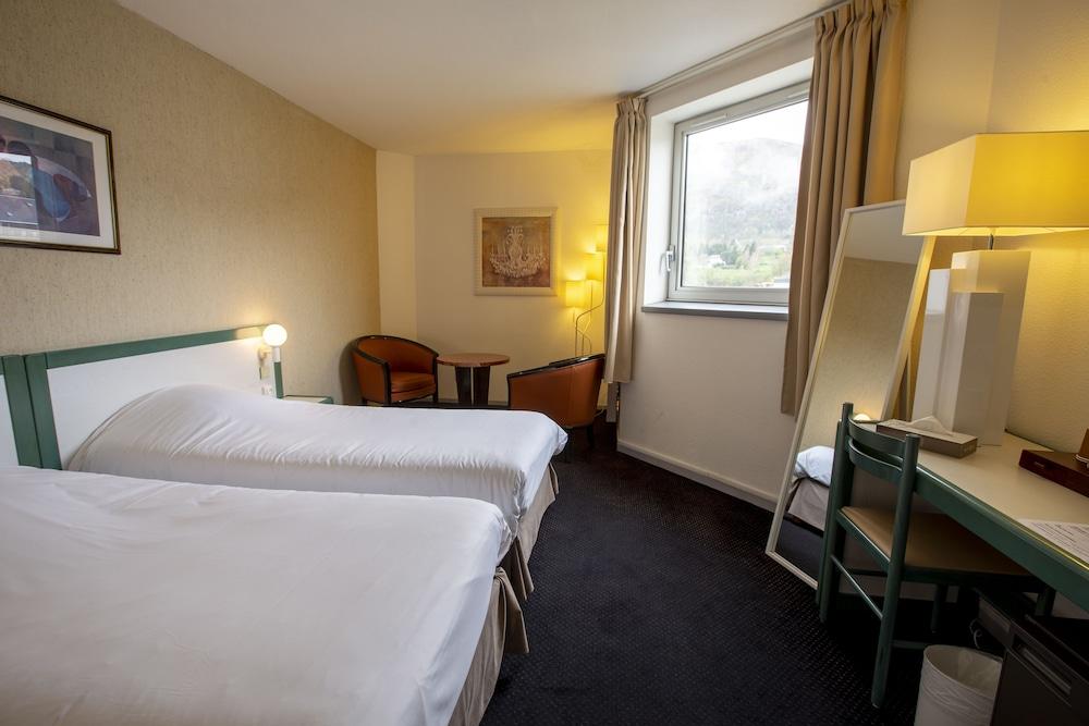 Paradis Hotel 4*