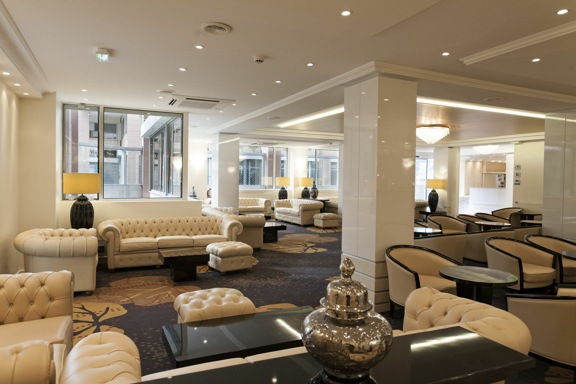 Hotel Paradis 4*